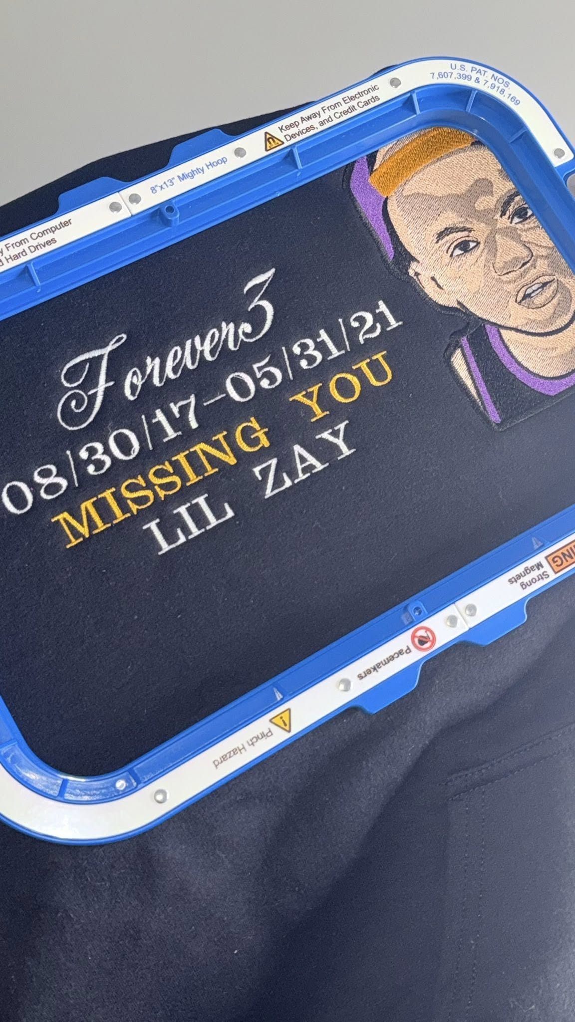 CUSTOM PHOTO EMBROIDERED HOODIE, GIFTS, EMBROIDERY HOODIE, CUSTOM[3-4 WEEK TURNAROUND]