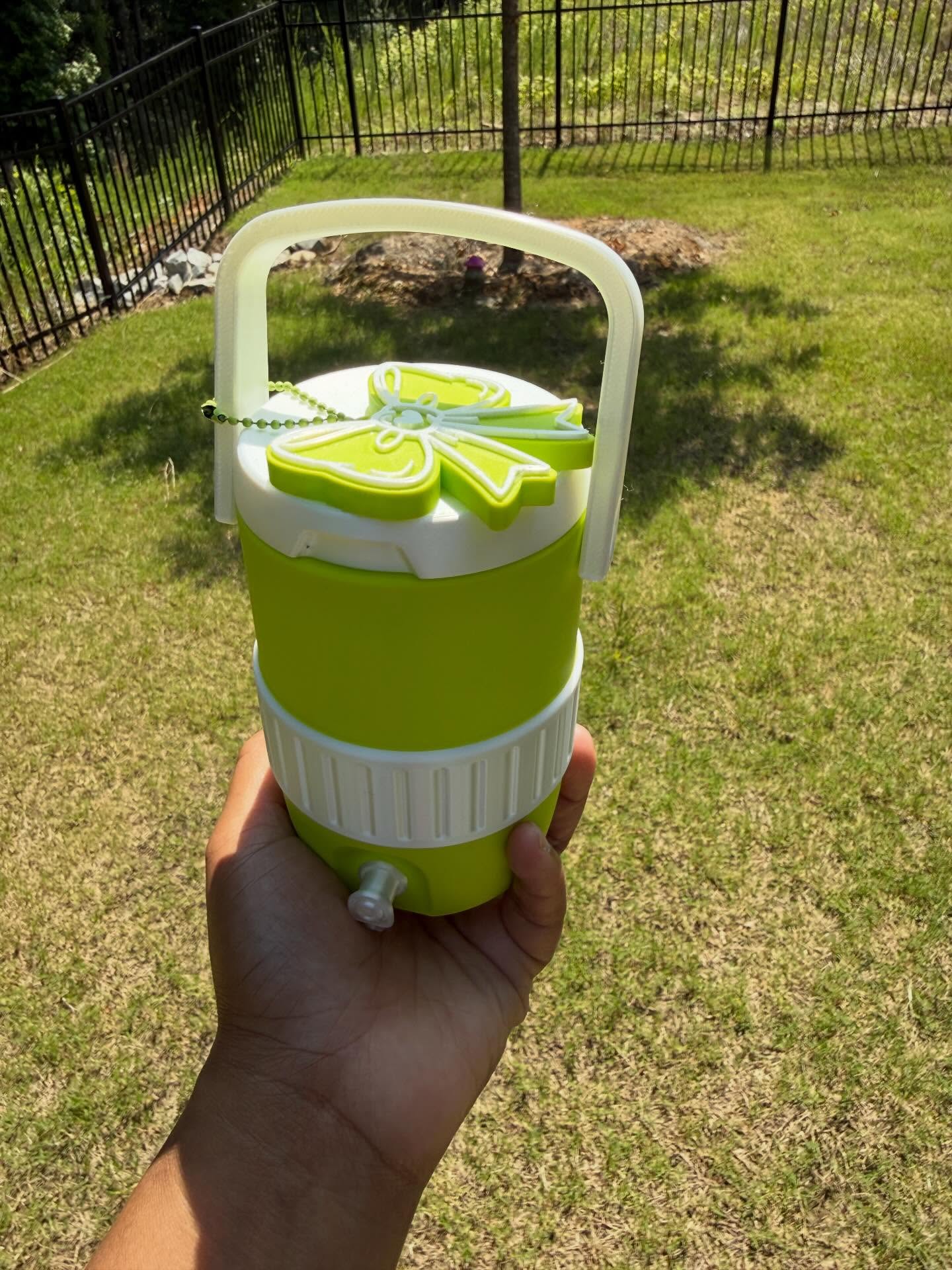 CAN Holder-12oz-3D printed 12oz slim can holder, Pretty Bow can opener included