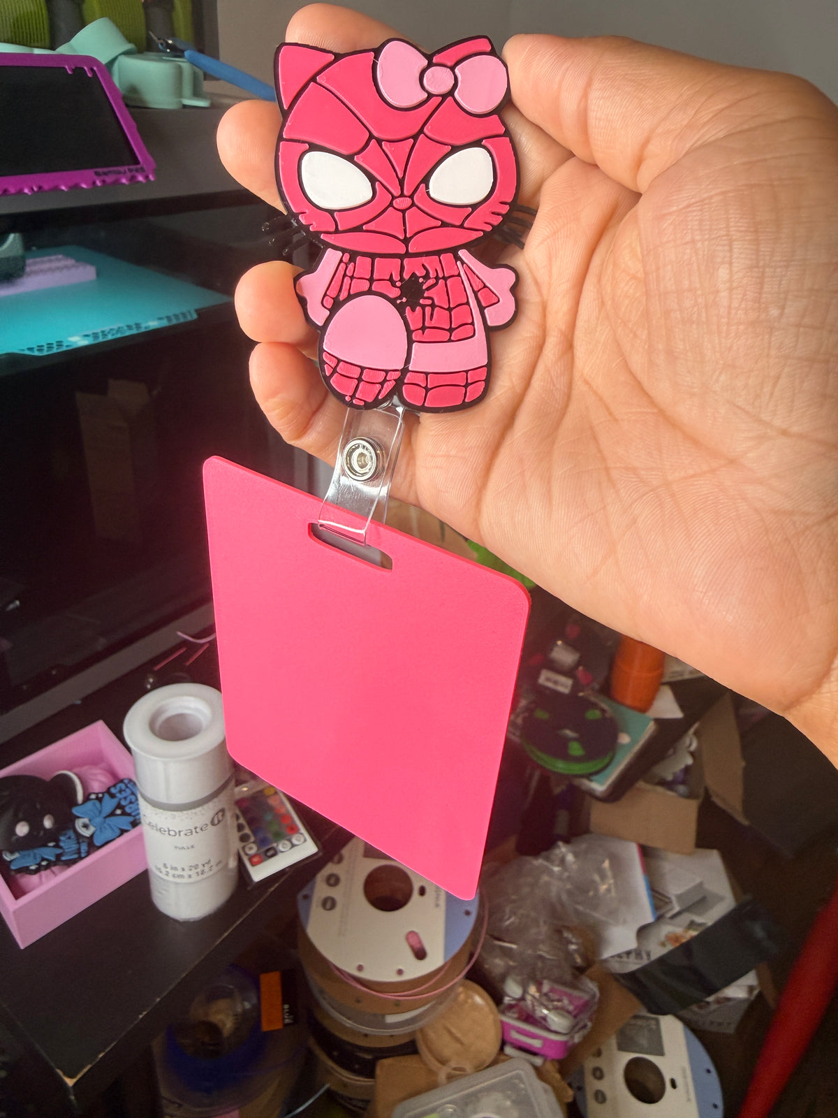 Spidey Girl pink, badge reel buddy set