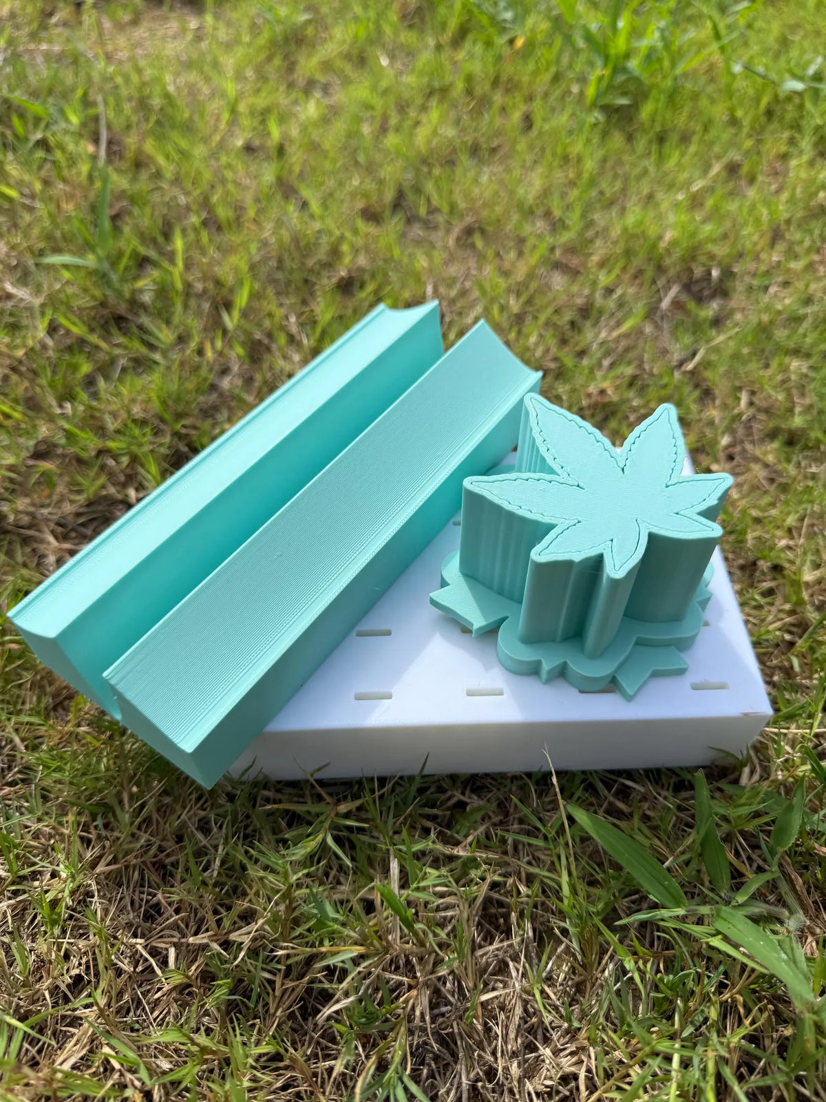 Cannabis Leaf Cake Pop Cutter | Leaf-Shaped Cookie Cutter | 3D Printed Fondant, Cookie & Clay Cutter